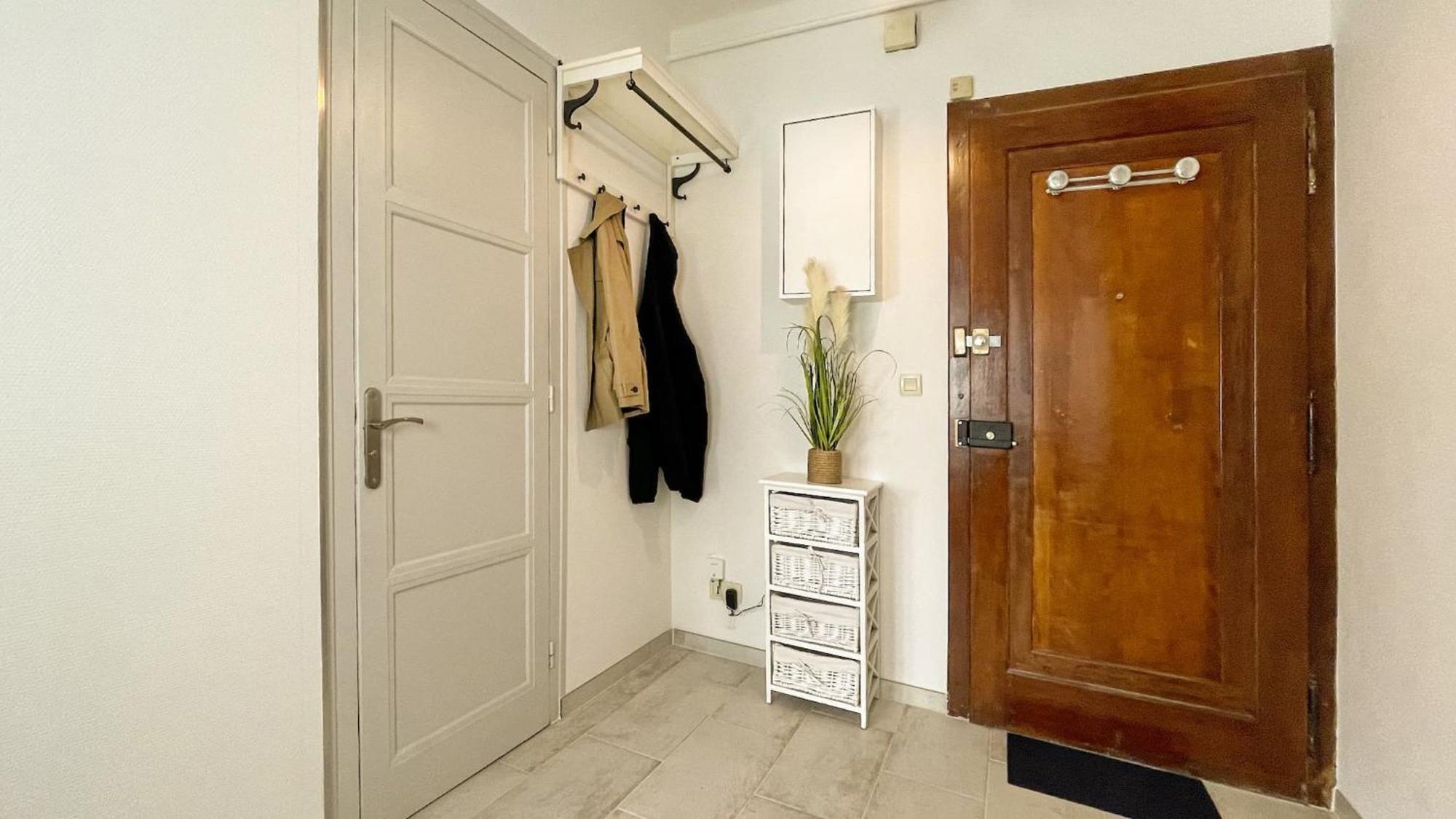 Homey Keola: Tranquil Geneva Gateway with Tram Access Ambilly Exterior photo